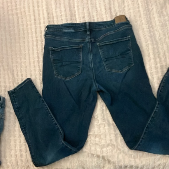 These are American Eagle jeans, size 14, long and high waisted - Picture 2 of 10